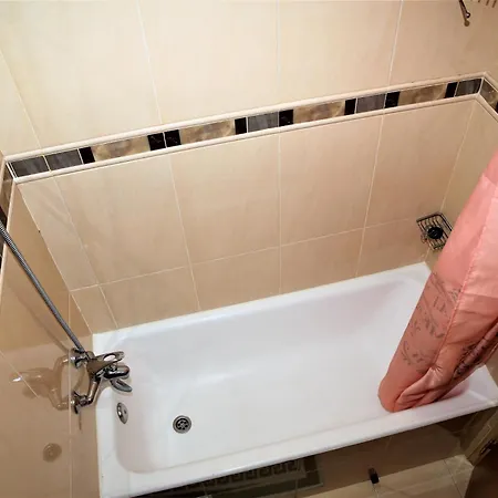Homestay 2 Areeiro Com Ar Acondicionado